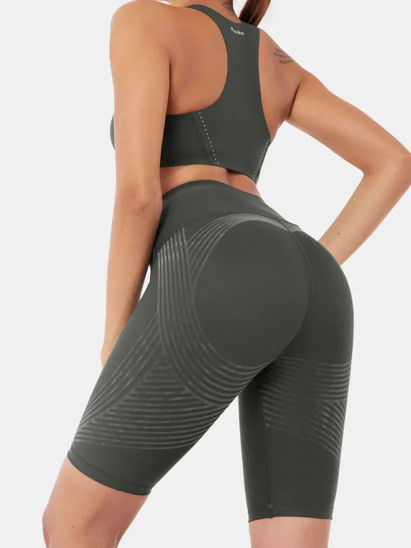Glowrie 3D Short Legging – Your dream silhouette, no compromises.